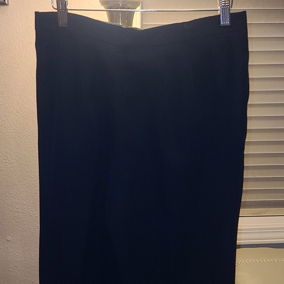 BLACK DRESS PANTS - Picture 2 of 7